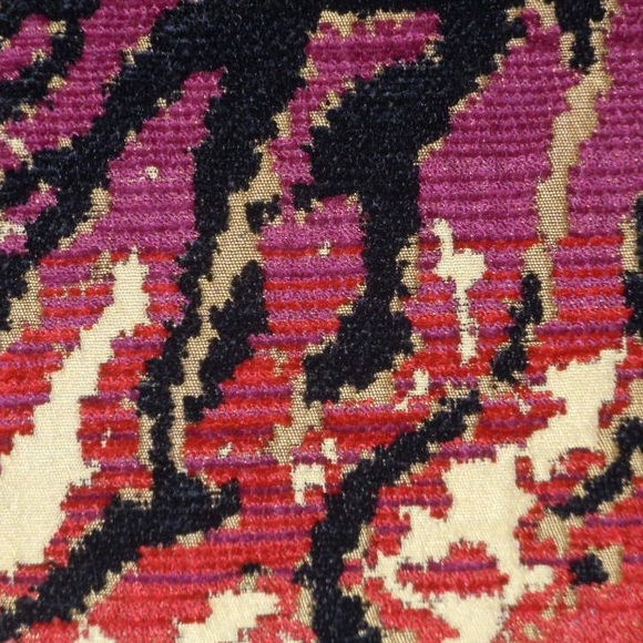Galviri Pomegranate Tiger Jewel Tone Contemporary Fabric - Picture 4 of 6